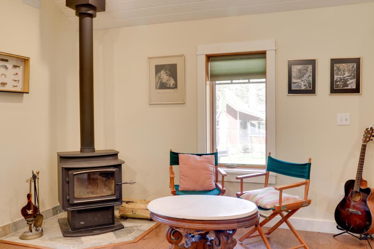 Pet-Friendly Pennsylvania Vacation Rental With Pool! Laughlintown Zewnętrze zdjęcie